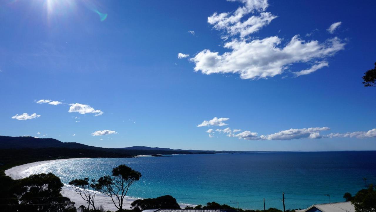 Sea Eagle Cottage Amazing Views Of Bay Of Fires Binalong Bay Eksteriør billede
