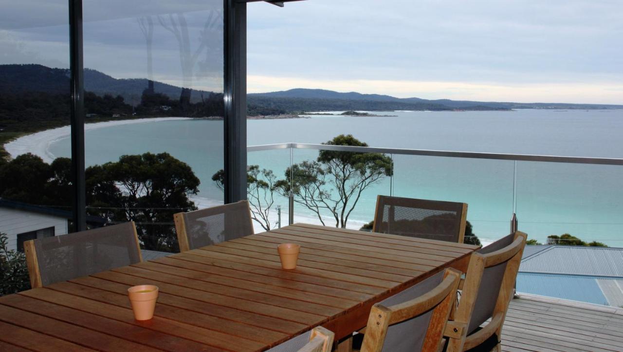 Sea Eagle Cottage Amazing Views Of Bay Of Fires Binalong Bay Eksteriør billede